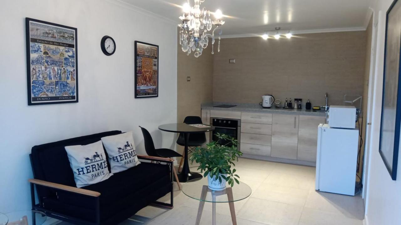 Y Cómodo Departamento A Minutos Del Centro Apartamento