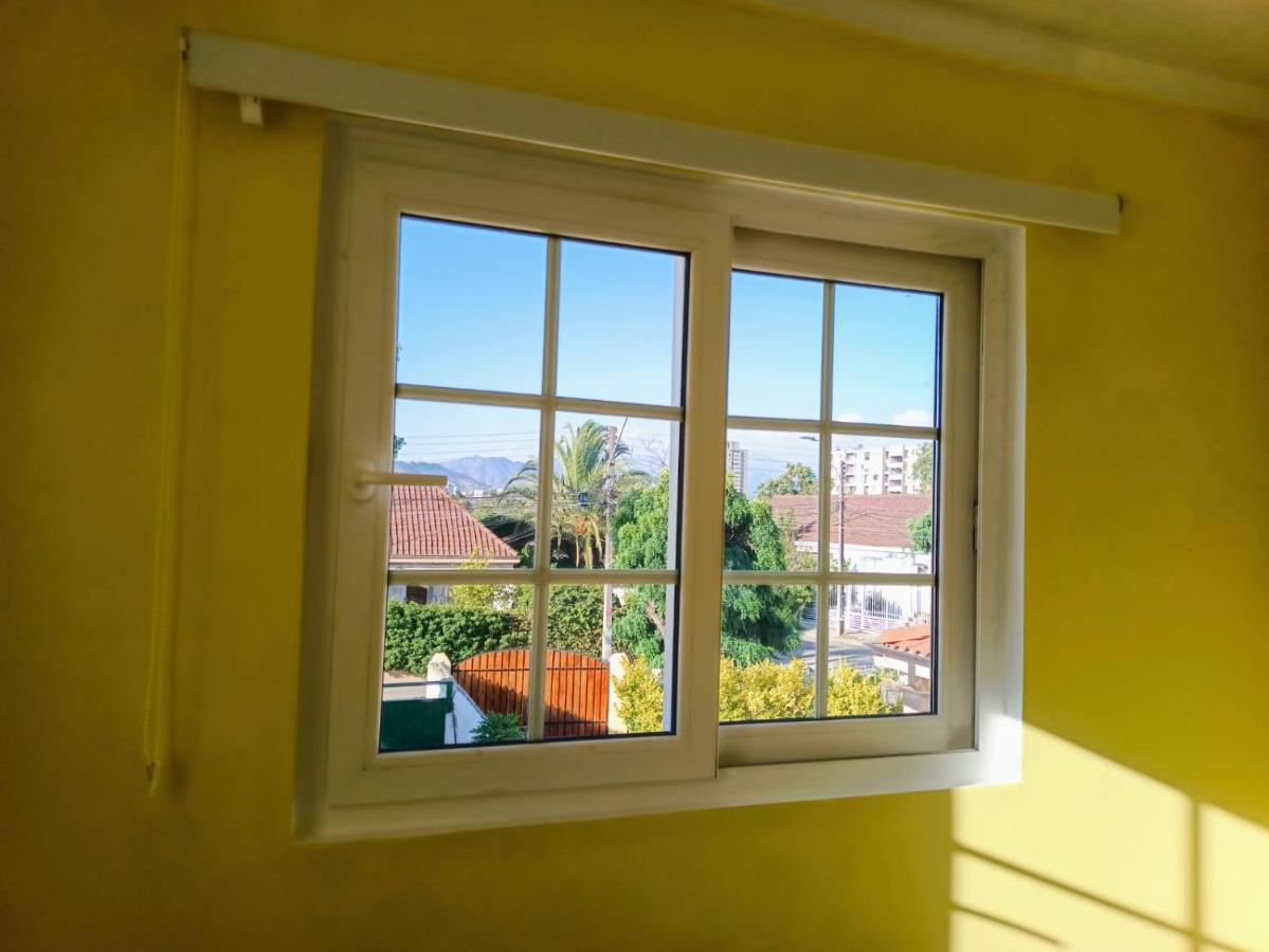 Y Cómodo Departamento A Minutos Del Centro Apartamento Santiago de Chile